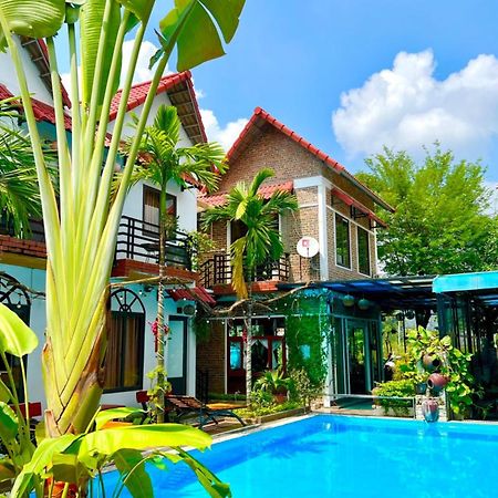The Pineapple House Bed & Breakfast Ninh Binh Exterior photo